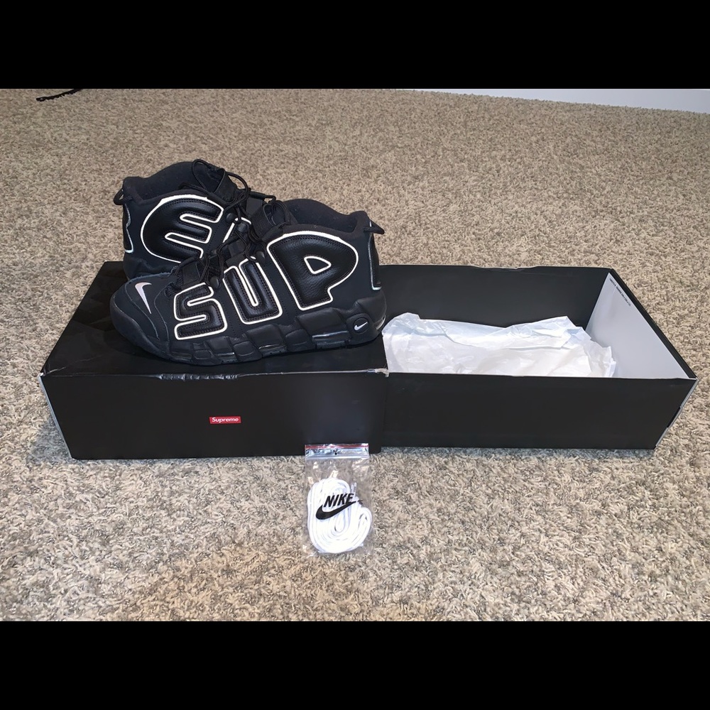“Suptempos” Nike Supreme Uptempos
